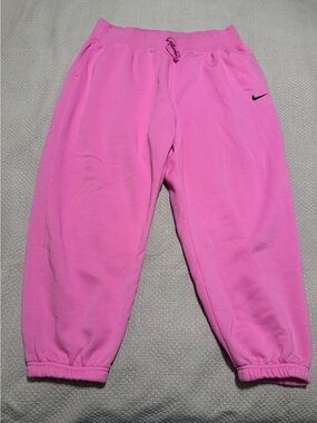 Nike Women’s plus size Pink Fleece Jogger Pants